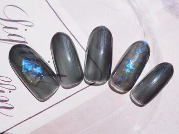 トレゾワ(TRESOR)/