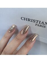 ムーイ 外苑前(mooi.)/greige mirror × crHEARTS