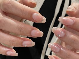 チークネイル　¥8000～☆