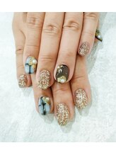 レジアント(Rediant)/ニュアンスチェックネイル