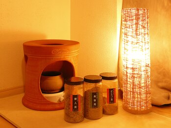 デトックスサロン ワン(Detox Salon ONE)/黄土漢方蒸し（よもぎ蒸し）