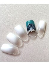 アンベリール ネイルサロンアンドスクール(embellir)/大人上品ネイル