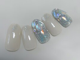 キラキラフラッシュネイル