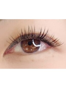 ボリュームのある目元にしたい