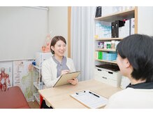 ルーモス(LUMOS)の雰囲気（丁寧なカウンセリングを行い施術内容を決めていきます。）