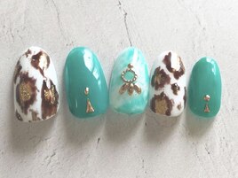 爽やかグリーン×レオパード