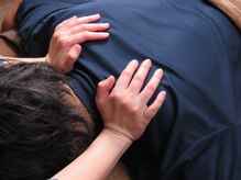 コモレビ(COMOREBI)/全身もみほぐし