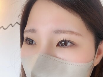 ナビ(navi)の写真/【まつ毛パーマ ¥4400♪】まつ毛のダメージが少ないメニュー多数ご用意◎大人気のラッシュリフトも！