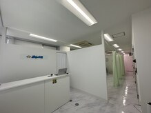 眉毛の王様 埼玉大宮店/店舗内装【大宮/埼玉】