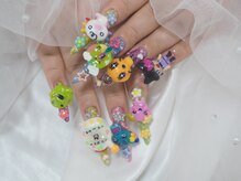 アモーレ(amore)/キャラネイル22330円～