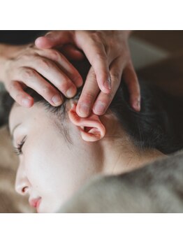 アオイ(Aoi)/耳も丁寧にほぐしていきます☆