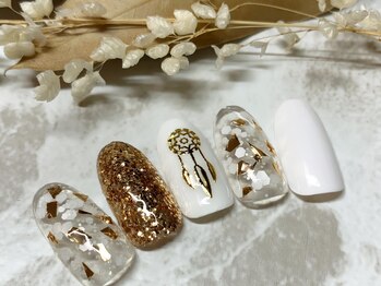 ネイルサロン ウノ 湘南平塚(UNO)/ゴールド　お洒落