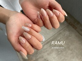 アシメネイル