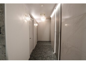 サローネファミリア(SALONE FAMILIA)/特別室