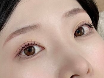 ブロンズアイ(BRONZE EYE)/マスカラパーマ×束感