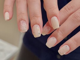 ホワイトネイル