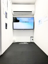 スリーラボ(THREE-Labo)/酸素カプセル内（小）