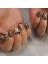 ネイルコローレ(nail colore)/持ち込みデザイン【袋町/広島】