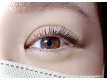 ナチュレ ネイルアンドアイラッシュ(Nature Nail & Eyelash)の雰囲気(軽い付け心地で持続力重視ならフラットラッシュがおすすめ)