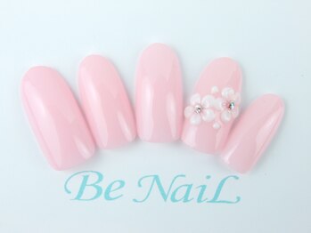 ビーネイル(Be NaiL)/お花の3Dネイル