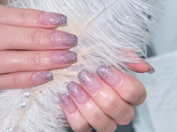 グロー ネイル(Glow Nail)/