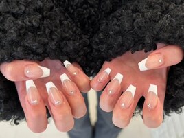 定番☆白フレンチネイル