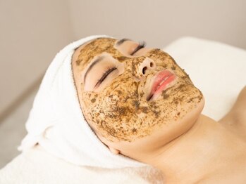 ヴィーナス 三ツ境店(VENUS)の写真/《肌質改善×角質ケア×ニキビケア》本気で美肌になりたい方に◎ハーブピーリングで長年のお肌悩みを改善！