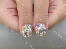 ココナッツネイル/