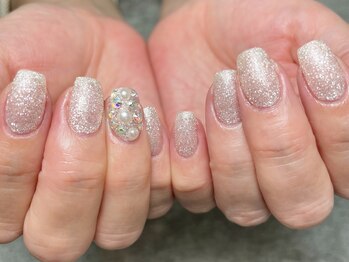 リエル(Riel)/フラッシュ＋埋め尽くし