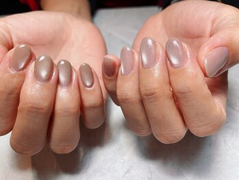 ユニセックスサロン アンシェル(UNISEXSALON UNCHEL)/マグネットネイル/シンプル