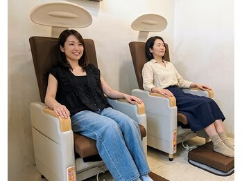 ホシ治療院/高電位チェア【ヘルストロン】