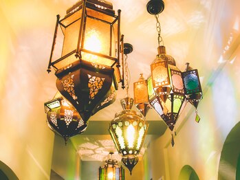 アーユルヴェーダサロン ナチュラルハーブス(Natural Herbs)/施術ルームにご案内