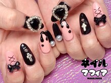 ネイルマフィア 原宿(NAIL MAFIA)/ピンク×ブラック量産ネイル