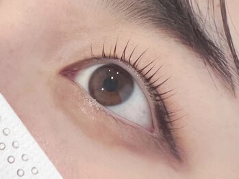 フィアラ 京都駅前店(Fiara)/パリジェンヌ