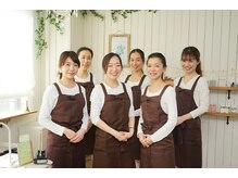 プリナチュール 博多店/ネイルケアのことはお任せ！