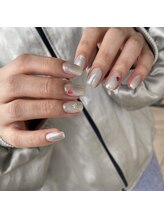 アイディー(i-dee)/チークネイル