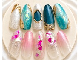 スペシャル定額￥8,499