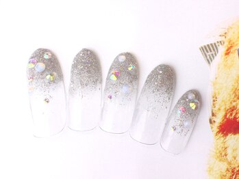 ネイルサロン ティディ(TIDY)/きらきらグラデーション