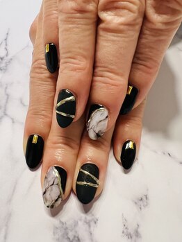 ネイルルーム プリル(Nail Room pulir)/