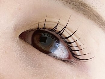 シマー(shimmer)の写真/大人気！フラットマットラッシュ＆まつ毛パーマ◎360度どこから見ても自信の持てる愛されeyeに＊