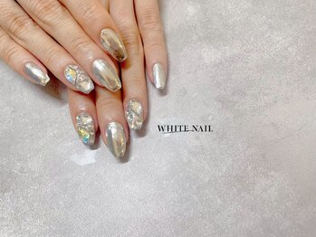 ホワイトネイル 武蔵小杉店(WHITE NAIL)/ミラー/埋め込み/持ち込み