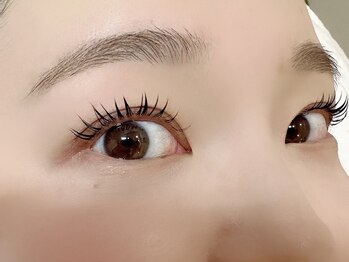 アネラ 盛岡店(ANELA)の写真/ 【フラットラッシュ上80本¥5,000~/まつげパーマも◎】ふんわりボリュームeyeが叶うサロン☆