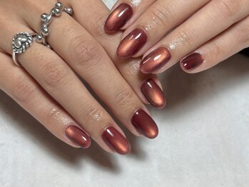 アルファシャルル 那覇 おもろまち(α.chalulu)/マグネットネイル/ボルドー