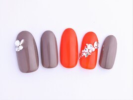 ダークグレー×オレンジ