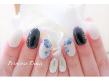 グランチュール(Grantulle)/トールペイント風フラワーネイル