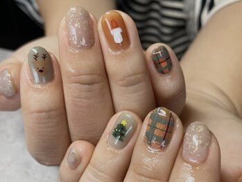 ロナネイル(RONA NAILS)/
