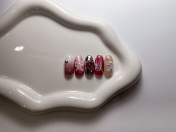 PlusEwalu四日市ネイル/パラジェル/フィルイン/長さだし/マグネット/フット/スカルプ/定額デザイン♪[四日市/桑名]