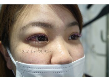 ネイルサロン R/
