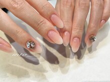 ネイルサロン イントゥ(into_)/ベイビーブーマ×ビジュー