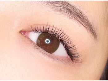 モストリーク(most like)の写真/【フラットラッシュ120本6900円(ブラウンに変更可)】超軽量&柔らかい毛質で自然なボリュームアップを実現♪